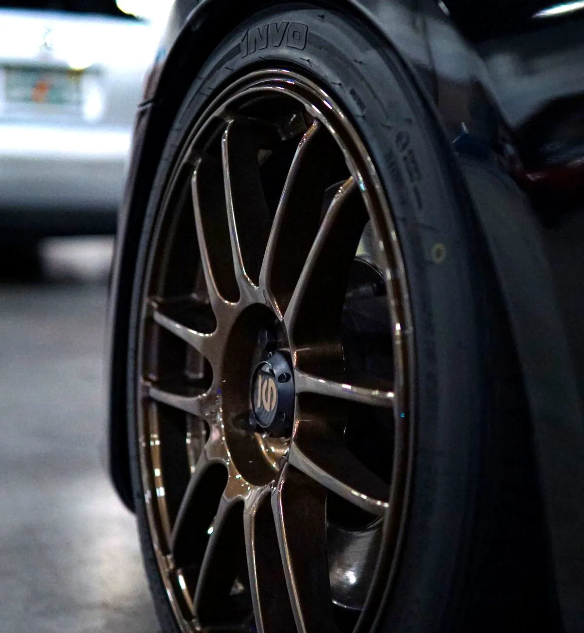 Alloy wheel and performance tyre close-up